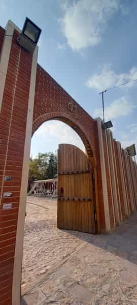 عکس رستوران عمارت سراج در حجاب مشهد