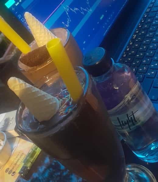 عکس پیتزا پپرونی فرنیا در دانشگاه علم و صنعت تهران