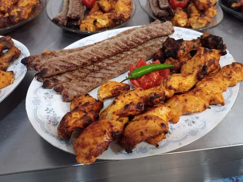 عکس کباب سرای درباری در فرامرز عباسی مشهد