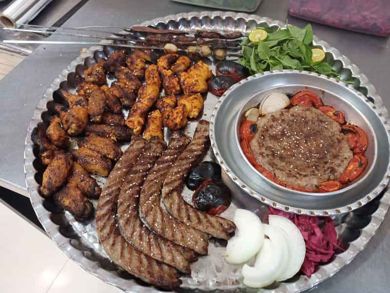 عکس کباب سرای درباری در فرامرز عباسی مشهد