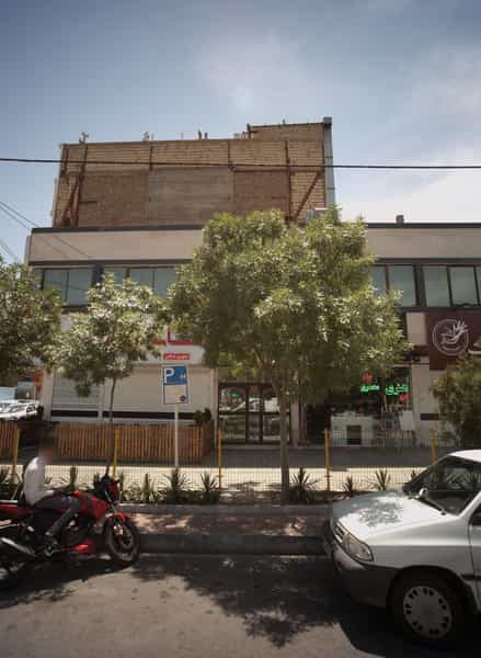 عکس ساندویچ تنوری ذغالی در آزادشهر مشهد