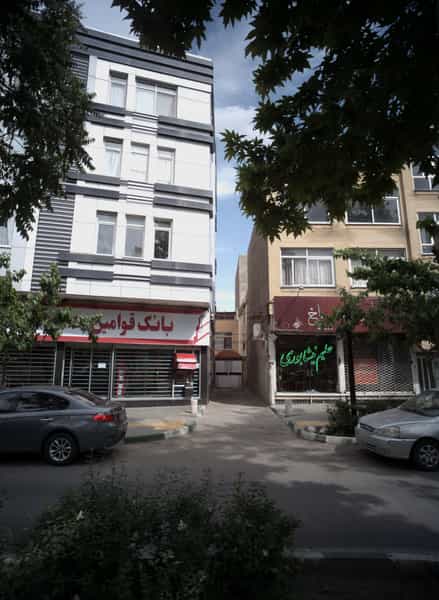 عکس حلیم شادیاخ در امام رضا مشهد