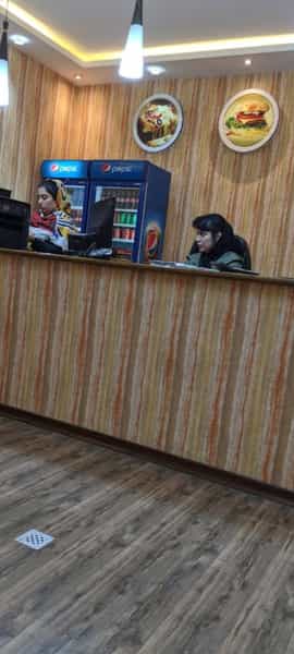 عکس پیتزا راوک در کوشش مشهد