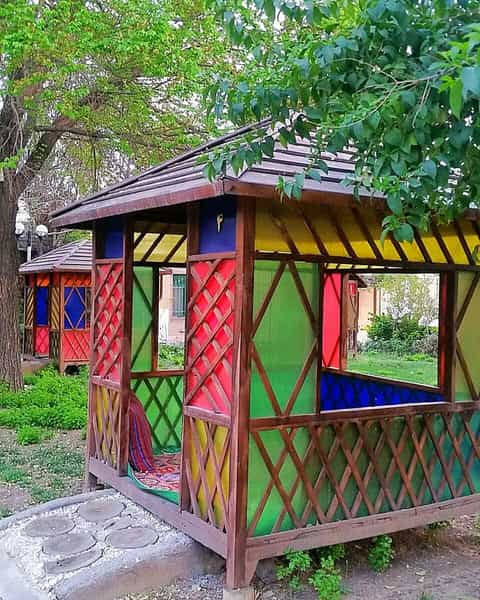 عکس باغچه رستوران آسمونی ها شهرک استقلال 