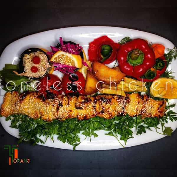 عکس سفره خانه ترنج طاهری در بهاران تهران