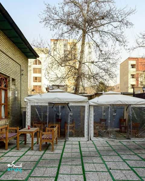 عکس سرای سنتی طجرشت در حکمت تهران