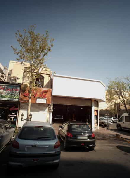 عکس برگر زغالی در حسین آباد تهران