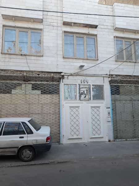 عکس خوابگاه دانشجویی آرام در مقدم مشهد