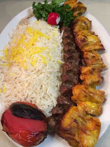 کباب ساطوری بناب آذربایجان در منصوریه منگل تهران