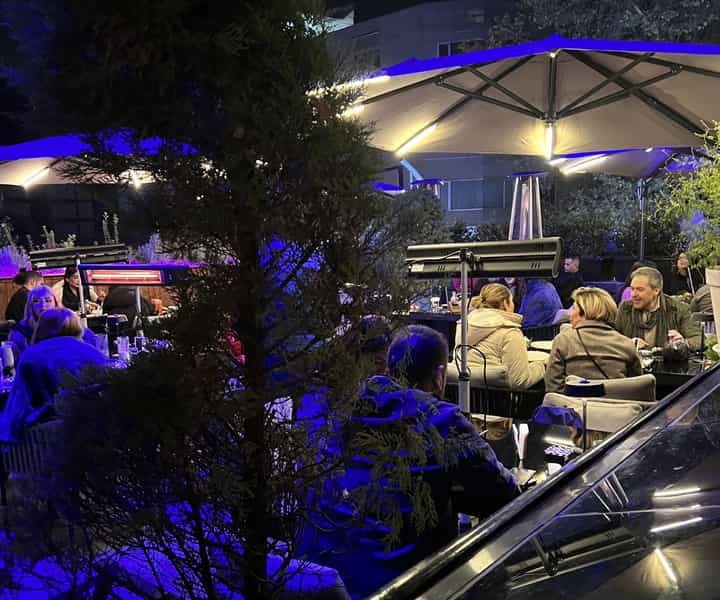 عکس رستوران چاپ چاپ لانچ در زعفرانیه تهران