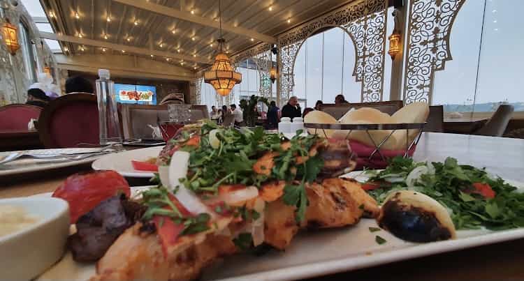 عکس رستوران باب البحر در دریاچه شهدای خلیج فارس 