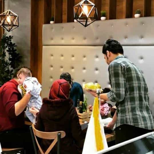 عکس فست فود ايتاليايي مانگرو در جهان شهر کرج