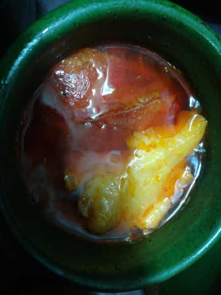 عکس کباب ،دیزی و چای آلبالو عمو محمد کوی حسینی رشت