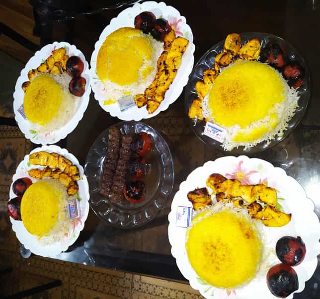 عکس کبابی آبشار طلایی شهرک باران رشت