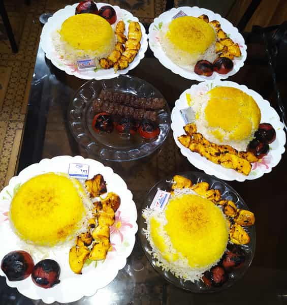 عکس کبابی آبشار طلایی شهرک باران رشت