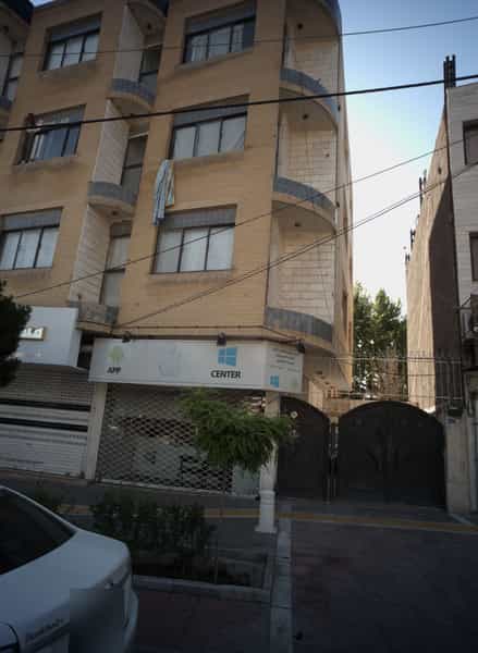 عکس لوازم جانبی موبایل و تبلت در آب و برق مشهد