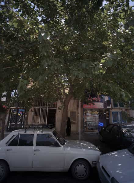 عکس موبایل پارسیان در انقلاب مشهد