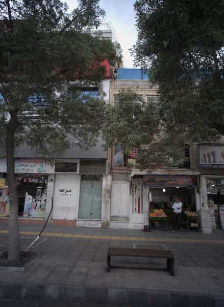 عکس خدمات موبایل در امام رضا مشهد
