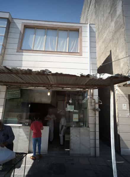 عکس نانوایی در کارگران مشهد