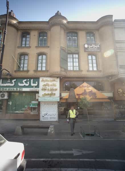 عکس بزرگترین مرکز پخش لوازم جانبی موبایل و تبلت طوسی در بهشت مشهد