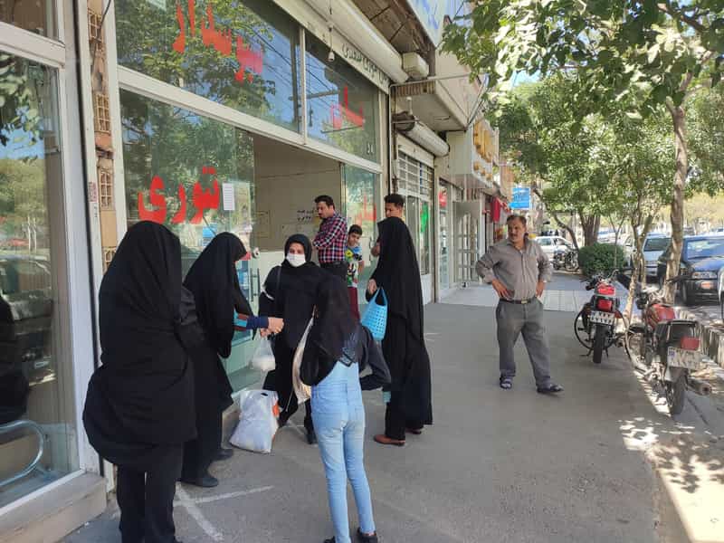 عکس نان تنوری سنتی سعیدی در شفا مشهد