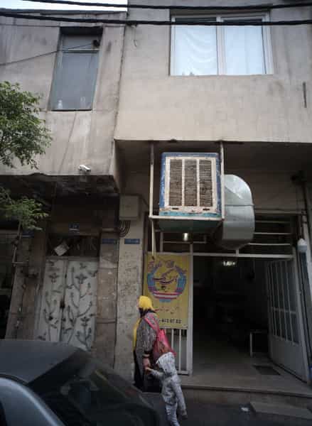 عکس نان تک در ارامنه تهران