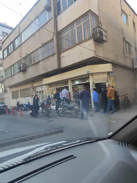 عکس نانوایی بربری و سنگگ در فردوسی تهران