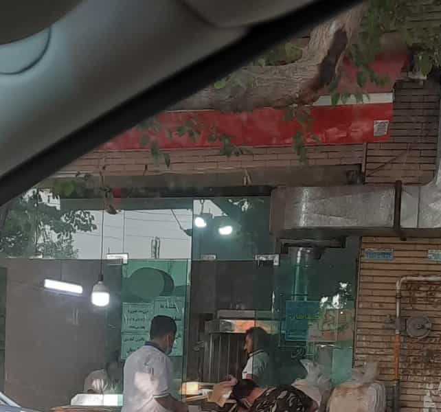عکس نانوایی ماشینی در جلفا اصفهان