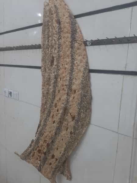 عکس نانوایی سنگک سنتی در پرتمان اصفهان