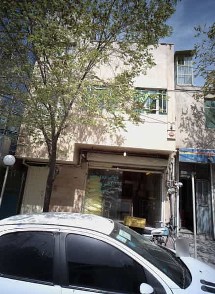 عکس نانوایی بربری سنتی نصیری در خاک سفید تهران