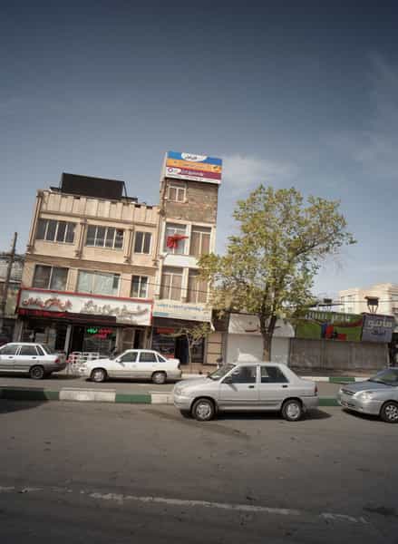 عکس نان فانتزی برادران در خاک سفید تهران
