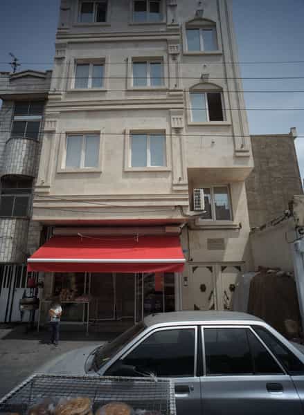 عکس نانوایی و شیرینی پزی در نعمت آباد تهران