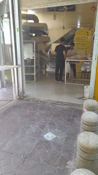 عکس نانوایی بربری تافتون در ظفر تهران