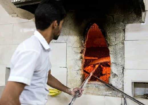 عکس نانوایی سنگکی در مدائن تهران