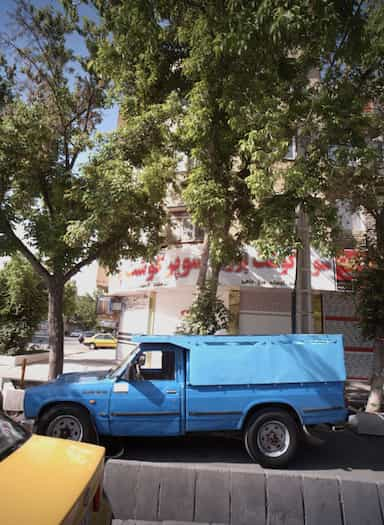 سوپر گوشت پوریا در ایثارگران مشهد