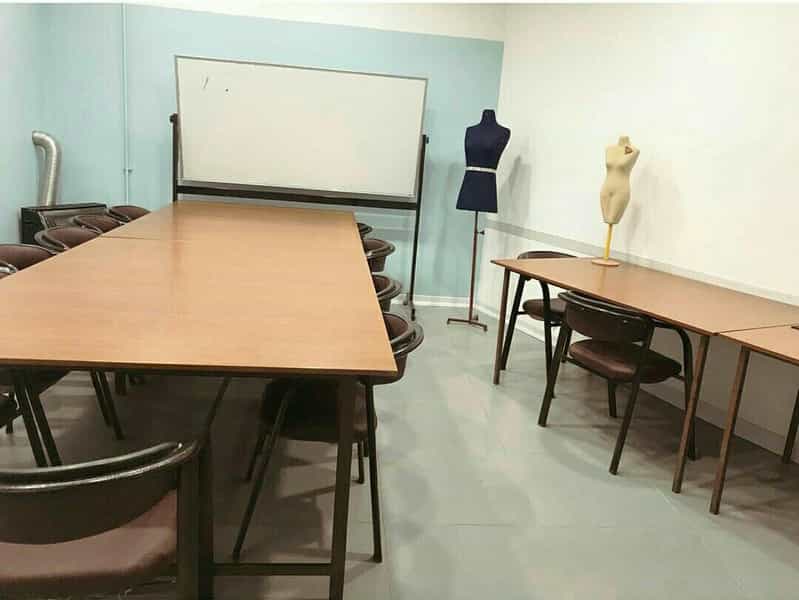 عکس آموزشگاه خیاطی نیک در سینما سعدی شیراز