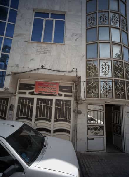 عکس سفارشات گلدوزی در انقلاب مشهد