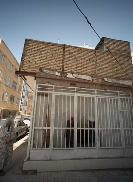 عکس خیاطی زنانه در حضرت ابوطالب مشهد