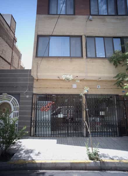 عکس خیاطی آیلین در دانشجو مشهد