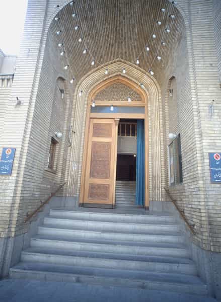 عکس مدرسه علمیه در سعدی مشهد