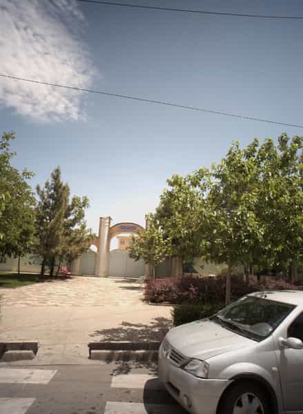 عکس دبیرستان کاردانش محمودیه شماره7 در حجاب مشهد