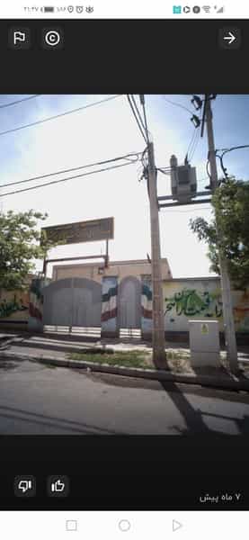 عکس دبیرستان دخترانه شهید هوشنگی در انقلاب مشهد