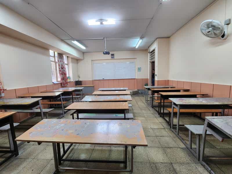 عکس دبیرستان نمونه دولتی الزهرا س در زهتابی تهران