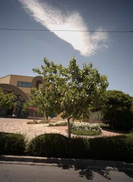 عکس دبیرستان دخترانه منصوره بادامچی در حجاب مشهد