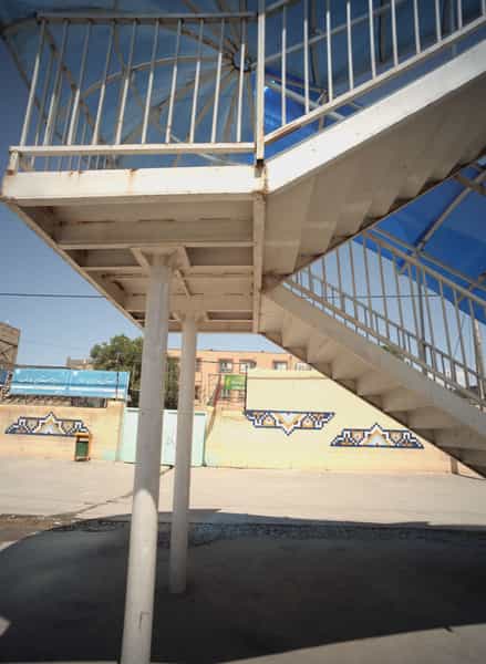 عکس دبیرستان عارف در سیس آباد مشهد