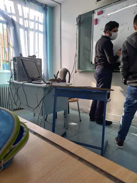 عکس دبیرستان پسرانه سپهر معرفت ۵ در منیریه تهران