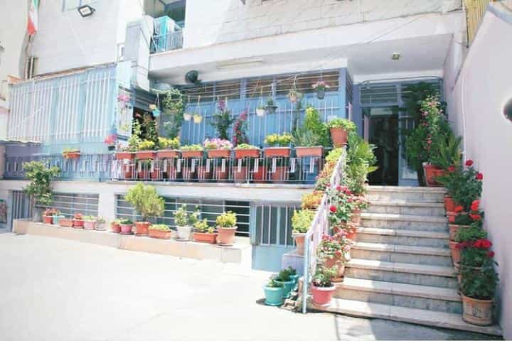 عکس دبیرستان پسرانه احتصان ذهن در یوسف آباد تهران