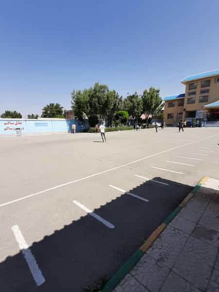 عکس دبیرستان نمونه دولتی شهید میر حبیبی در حصارک بالا کرج