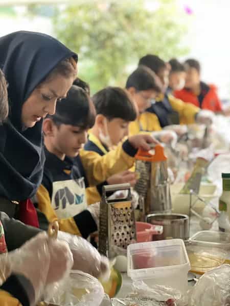 عکس دبستان و پیش دبستانی پسرانه غیردولتی صفریان در جلفا اصفهان