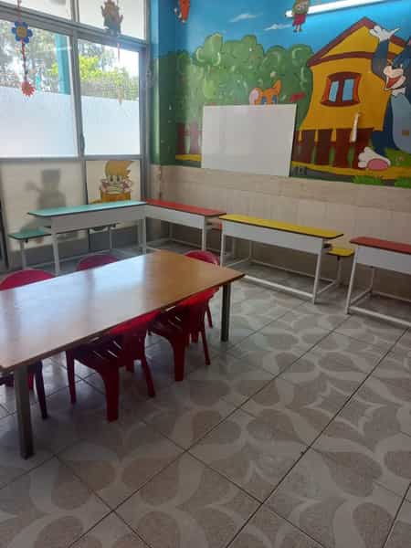 عکس مهد کودک و پیش دبستانی قصر فیروزه در جابرانصاری اصفهان